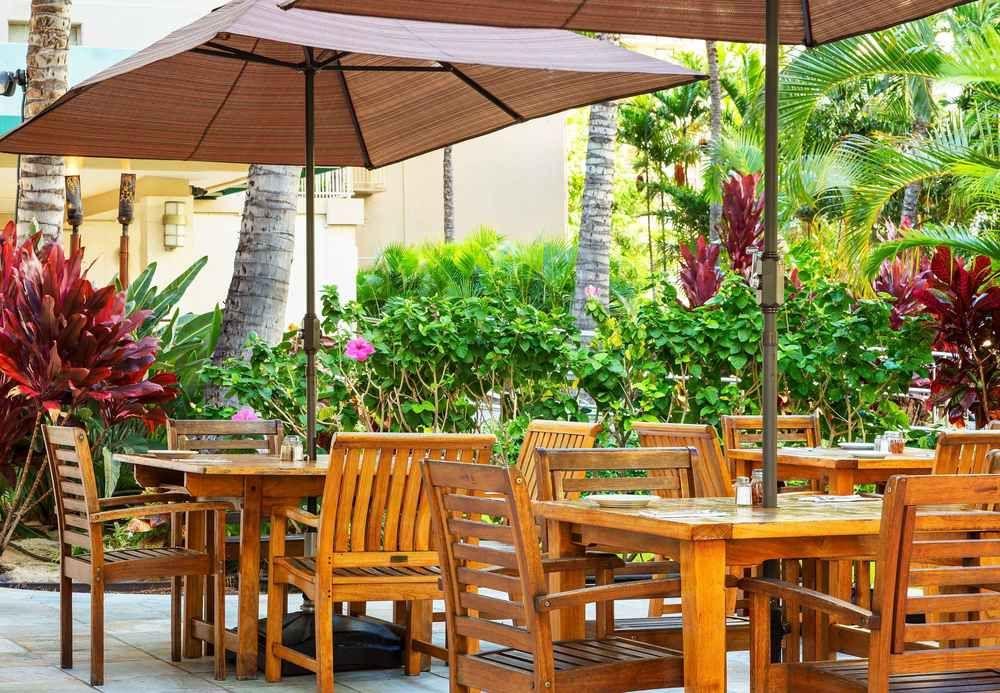 Courtyard By Marriott Waikiki Beach Hotel Honolulu Exterior photo