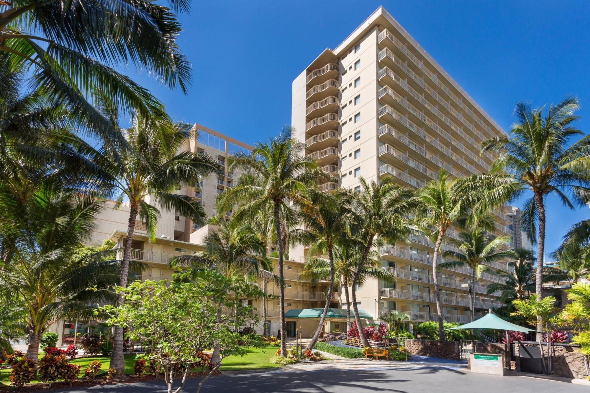 Courtyard By Marriott Waikiki Beach Hotel Honolulu Exterior photo